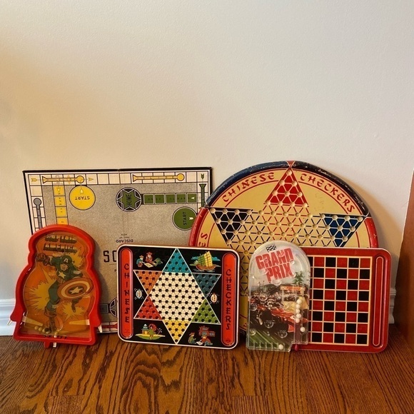 𝅺vintage Game Boards and Pinball Games Lot - Picture 1 of 16